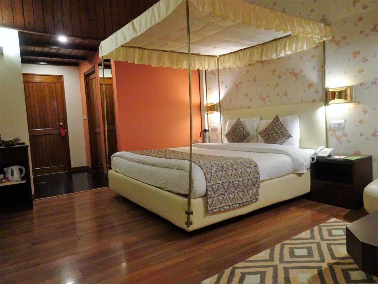 Honeymoon Inn Shimla Esterno foto